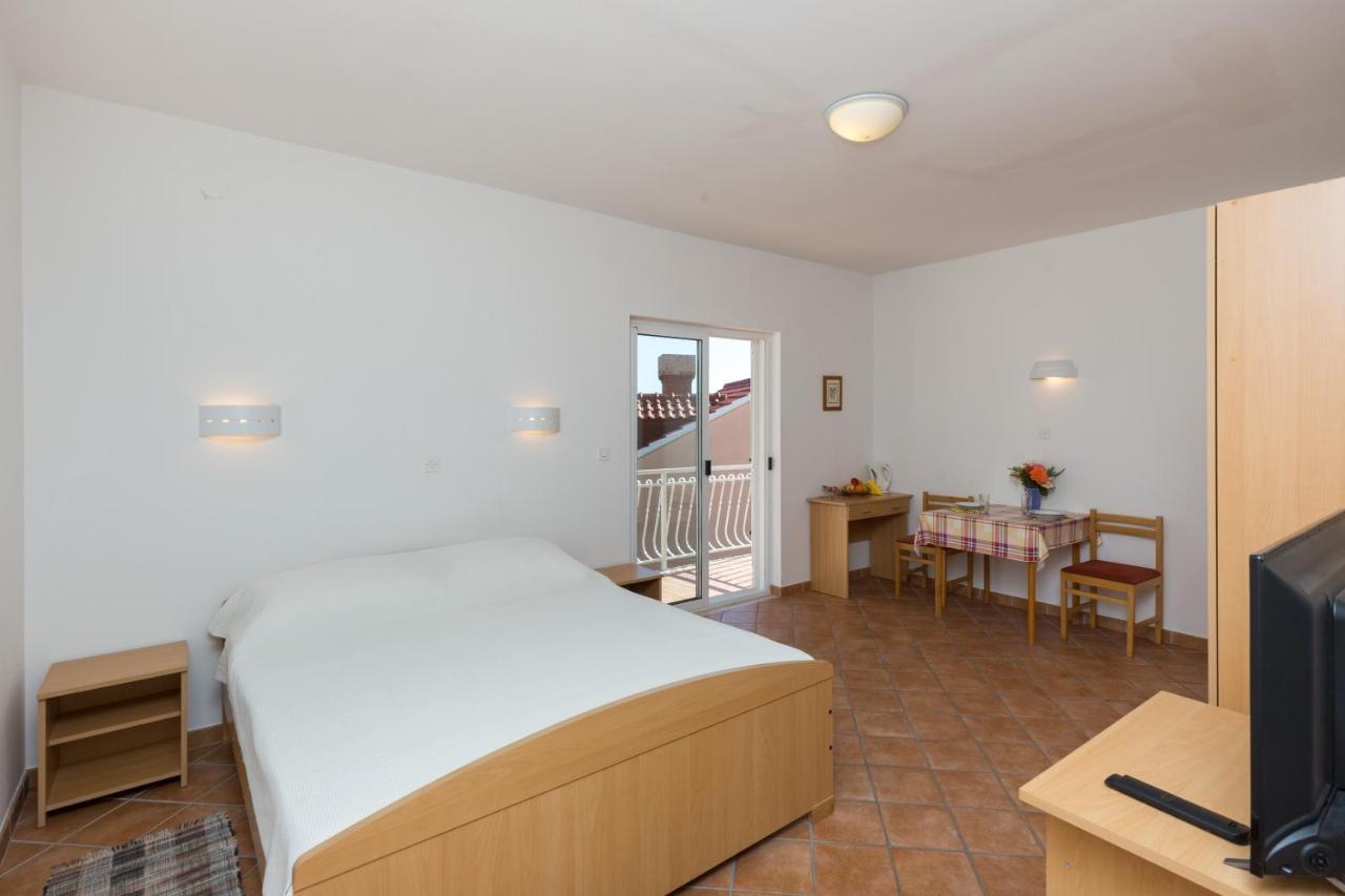 Villa Dubravka Mlini Exteriör bild